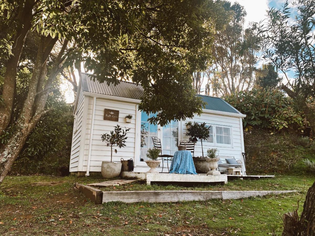 Thistle And Pine Cottage Farmstay Tauranga Eksteriør billede